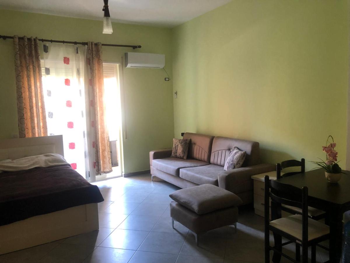 Xhani Apartments - Housity