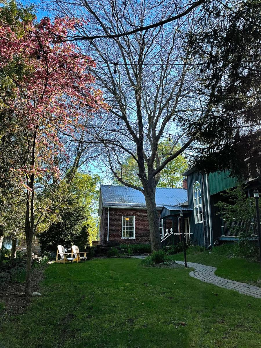 Jackson's Falls Country Inn - Housity