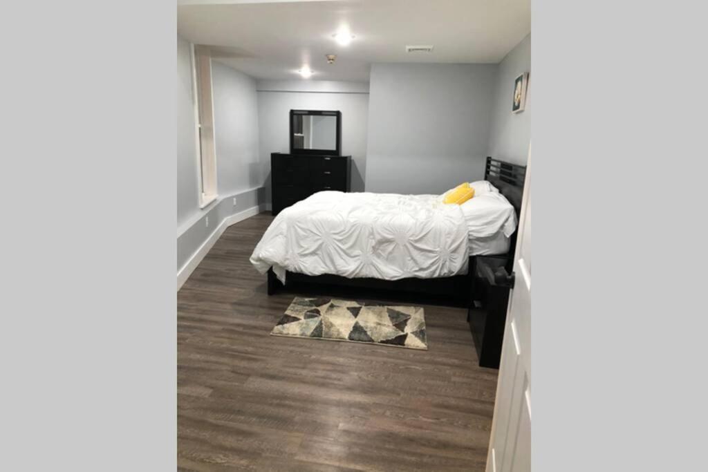 Heart of downtown Canton - Housity