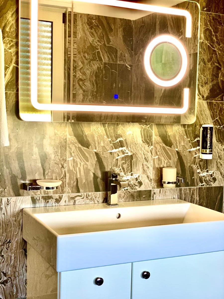 Diamond Beach Residence Hotel - Housity