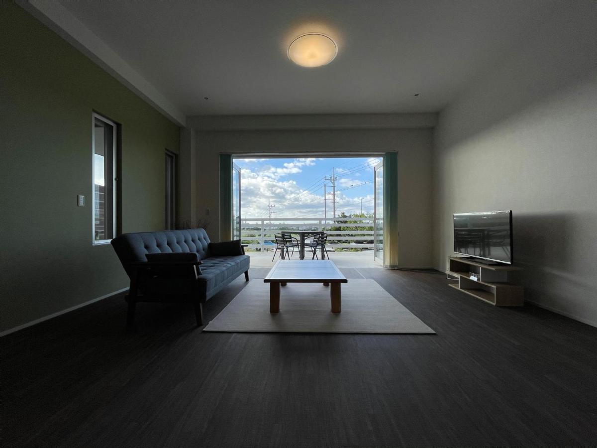 City View GOAT - Housity