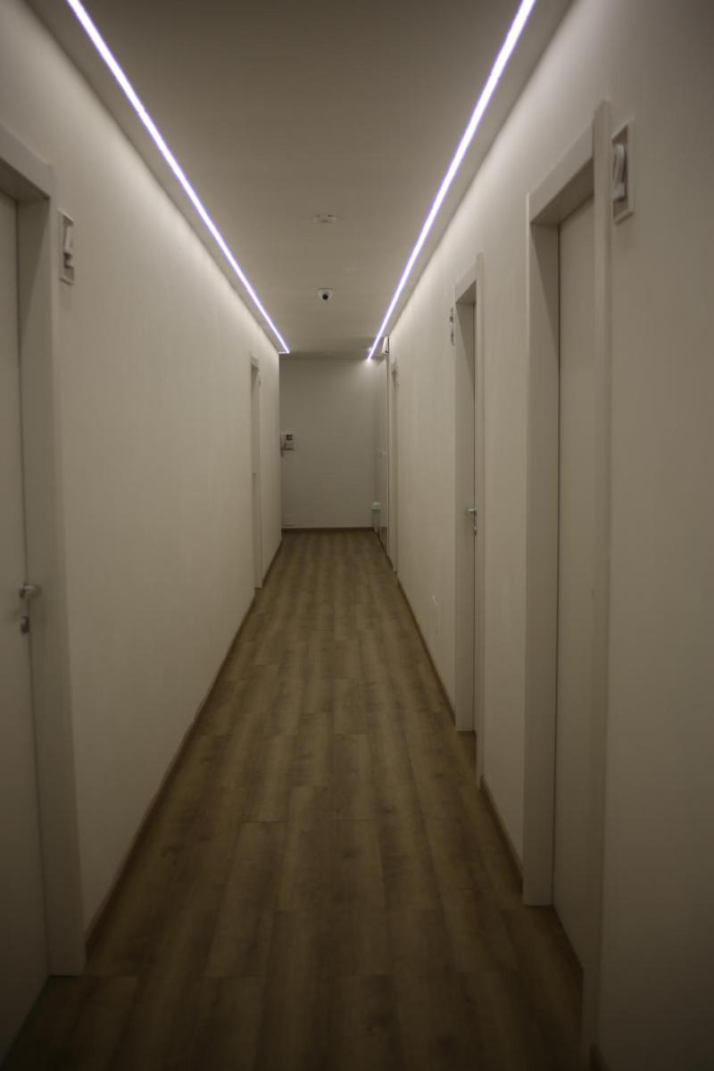 Tourism E Business Superior Rooms - Housity