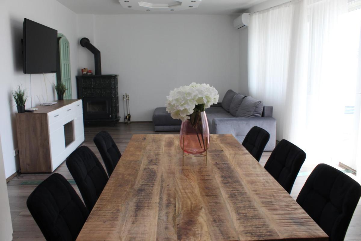 Sunny House Apartman Szeged - Housity
