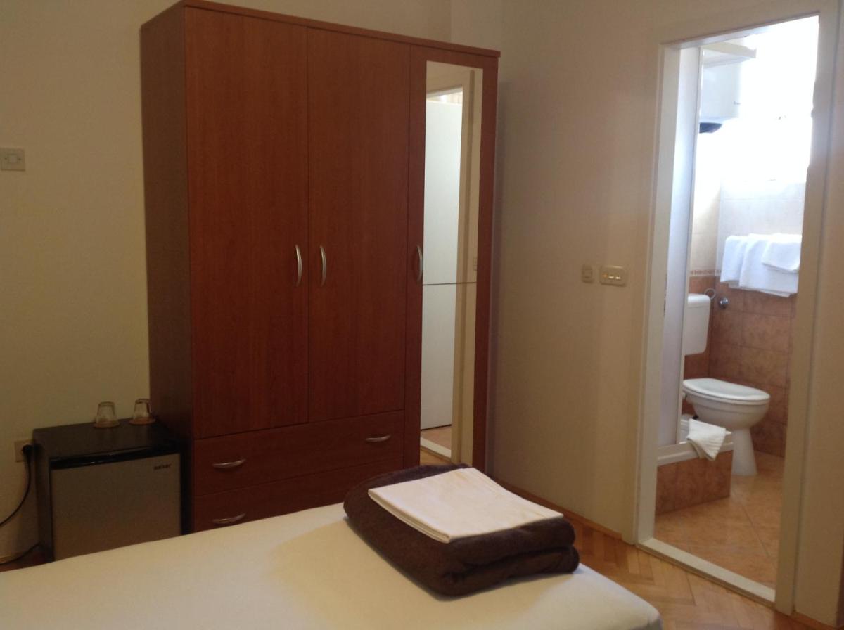 Bed & Breakfast Batosic Makarska - Housity