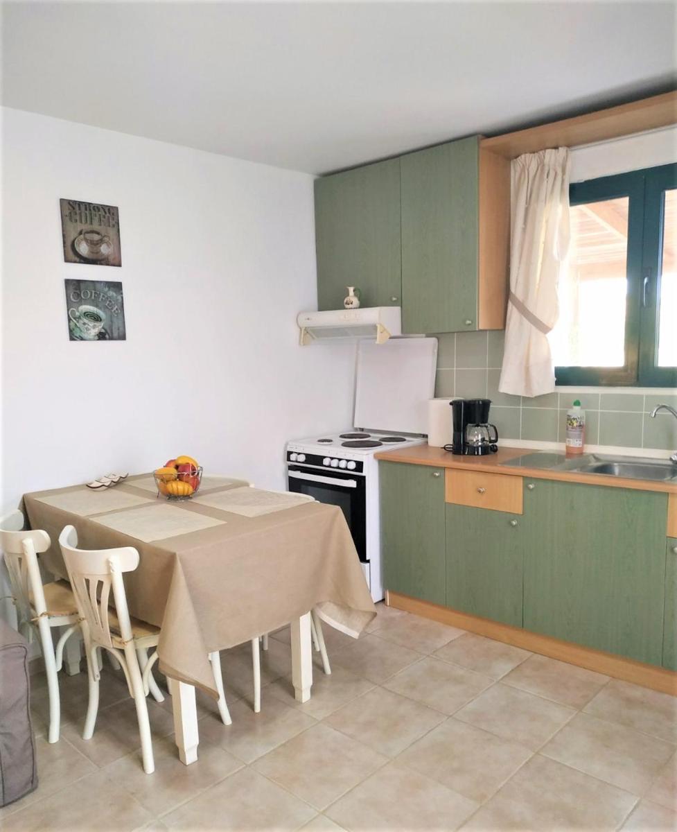 Olive, Village house in central Crete - Housity
