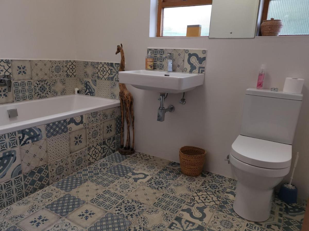Pomona Farm House - Housity