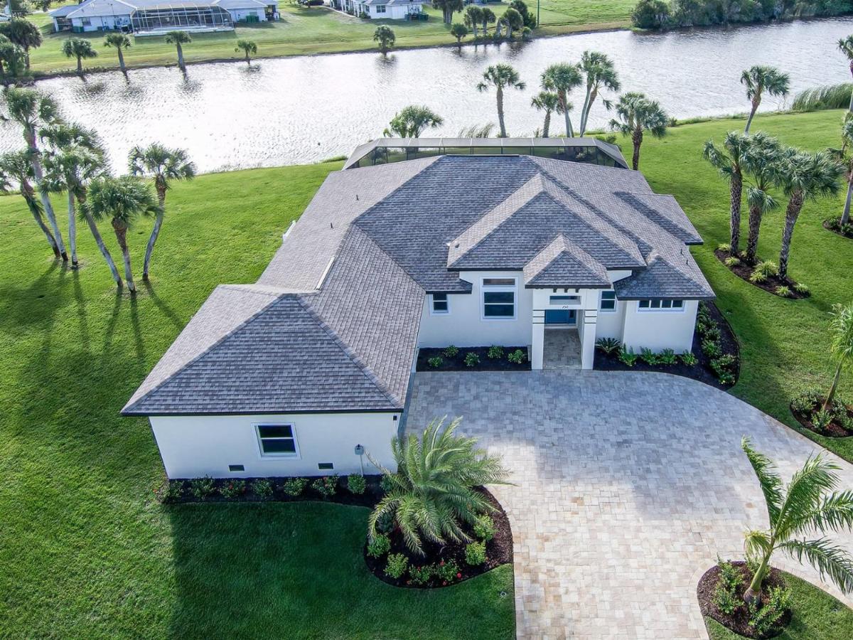 Aqua Pearl - Housity