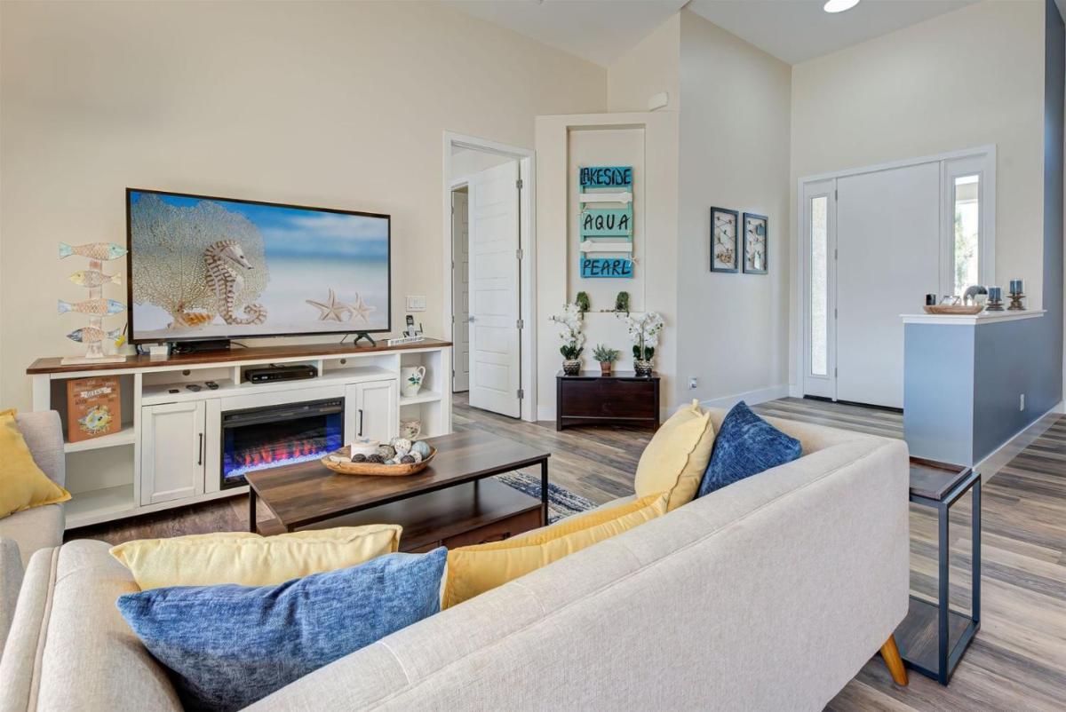 Aqua Pearl - Housity