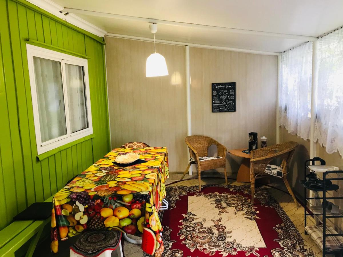 Gostevoi domik golubitskaia - Housity