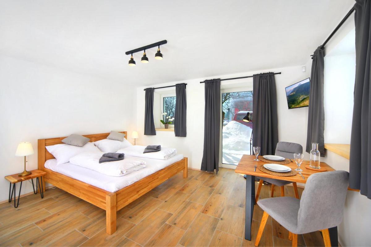 Podstata Apartments Vrchlabí - Valteřická - Housity