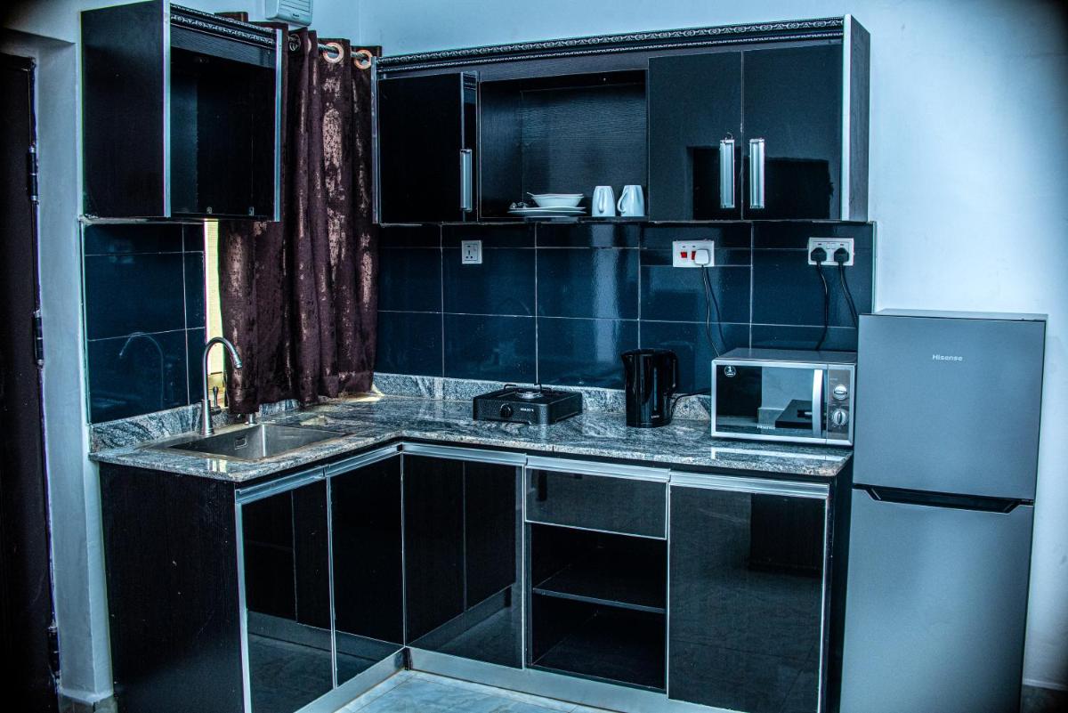 Ekulu Apartments - Housity