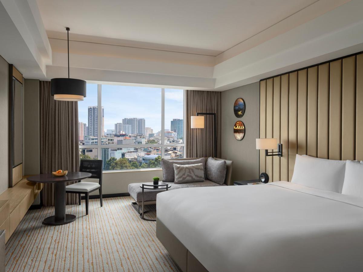 New World Saigon Hotel - Housity