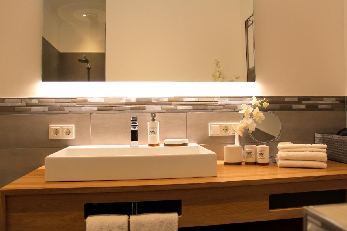 MOSELROMANCE - Luxusapartment - große Terrasse - ruhige Lage - Housity