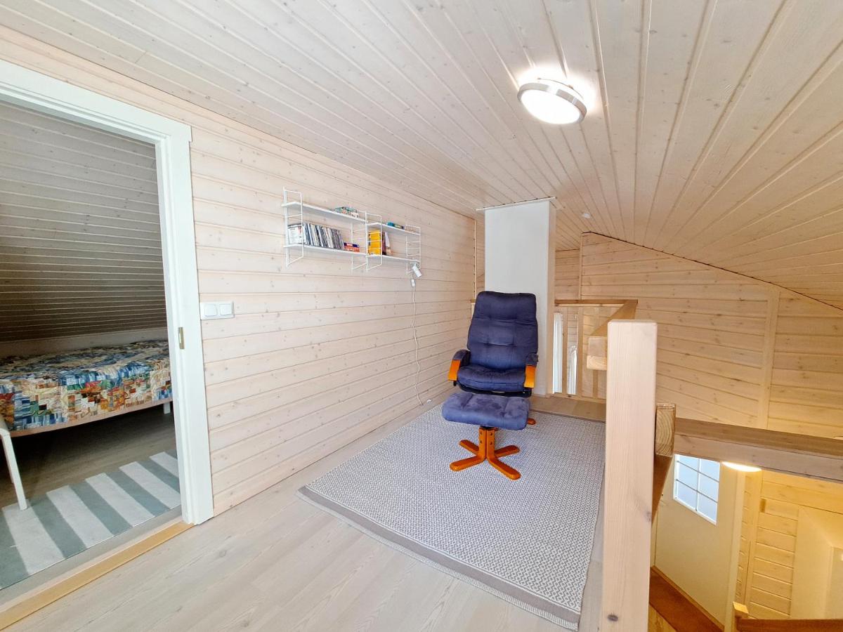 Pikkulahden ranta - Housity