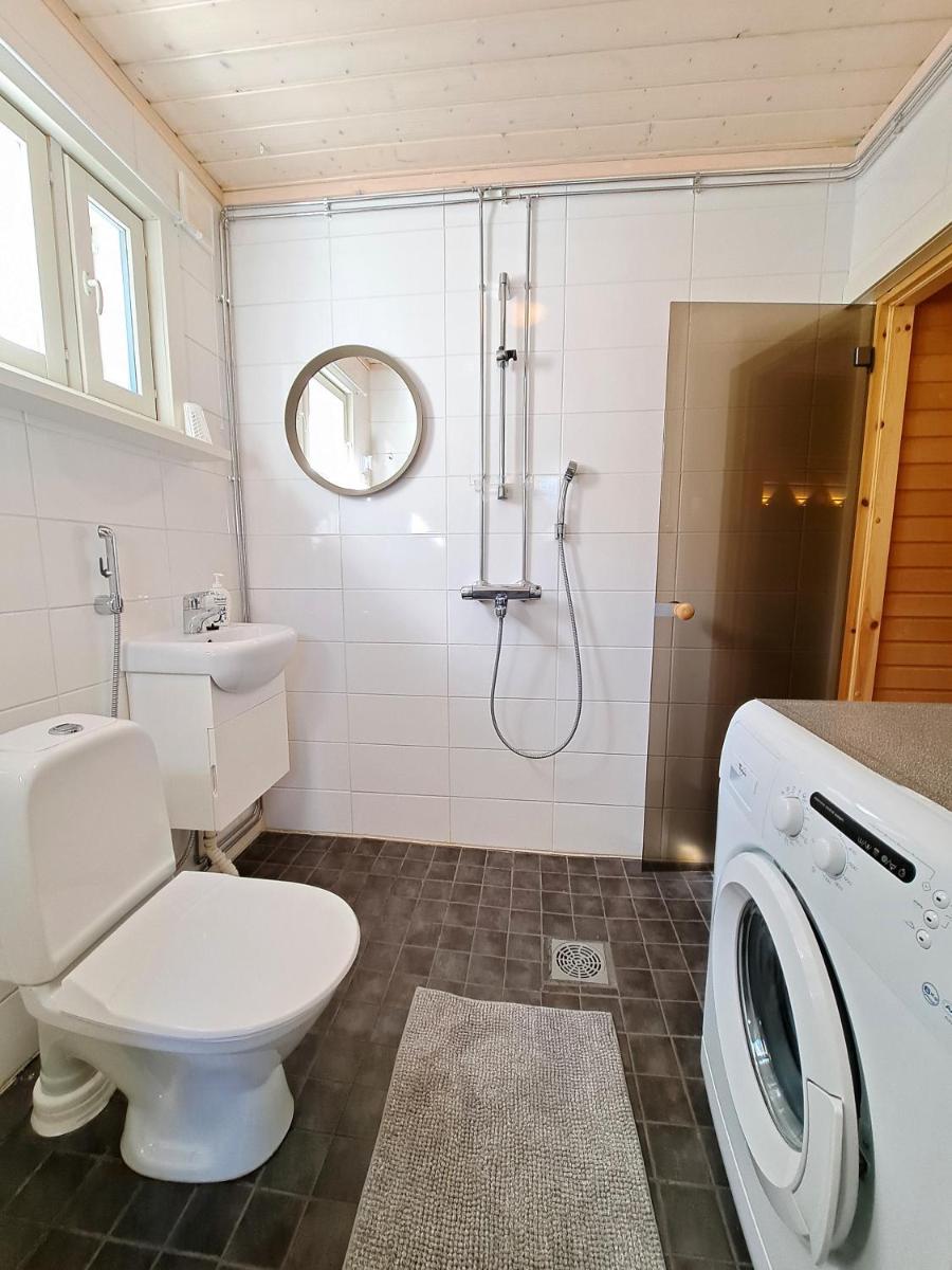 Pikkulahden ranta - Housity