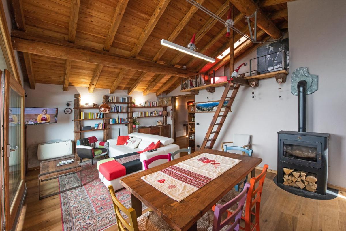 Baita di charme con vista meravigliosa - Housity