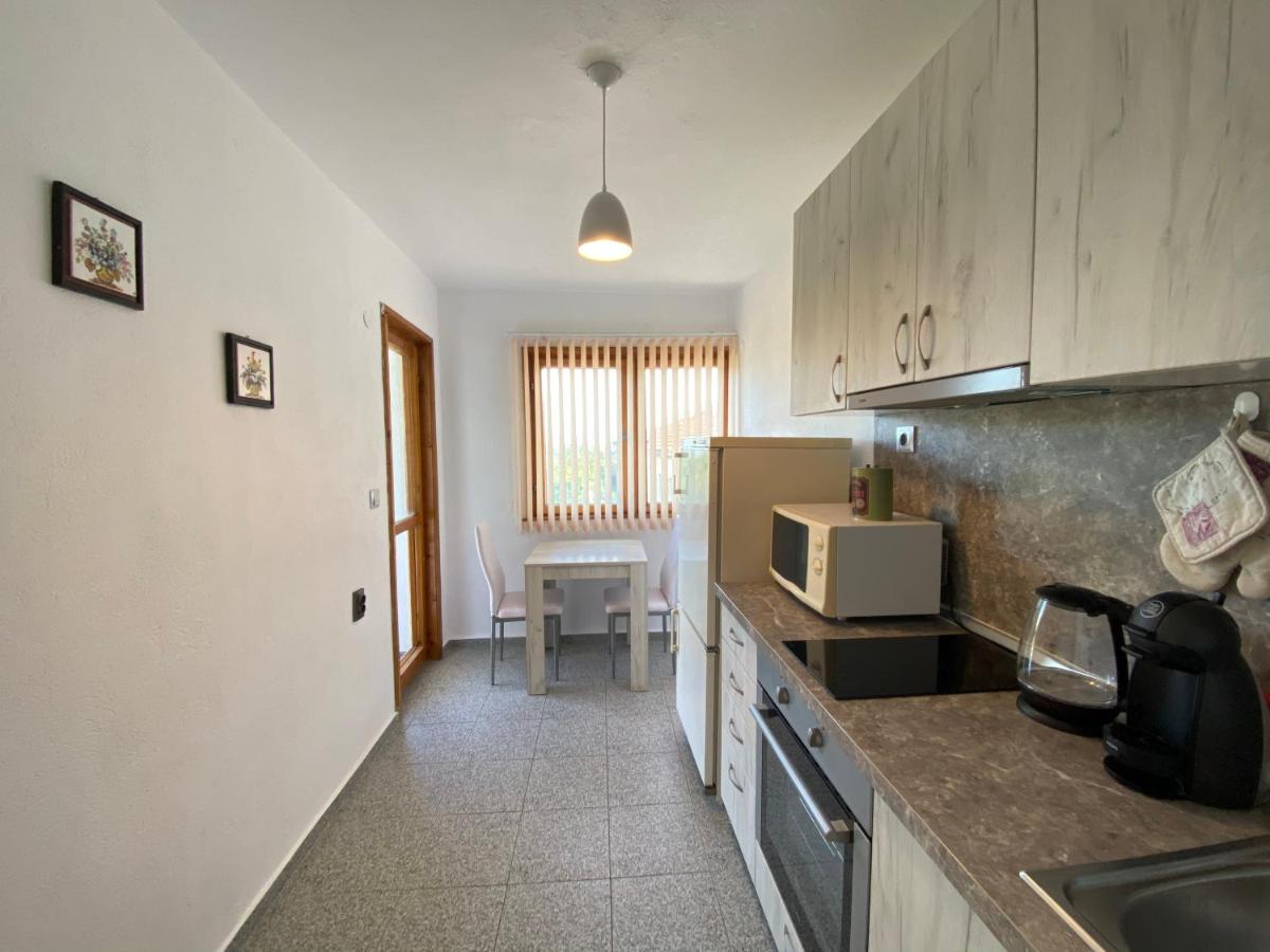 Sunny House - Housity