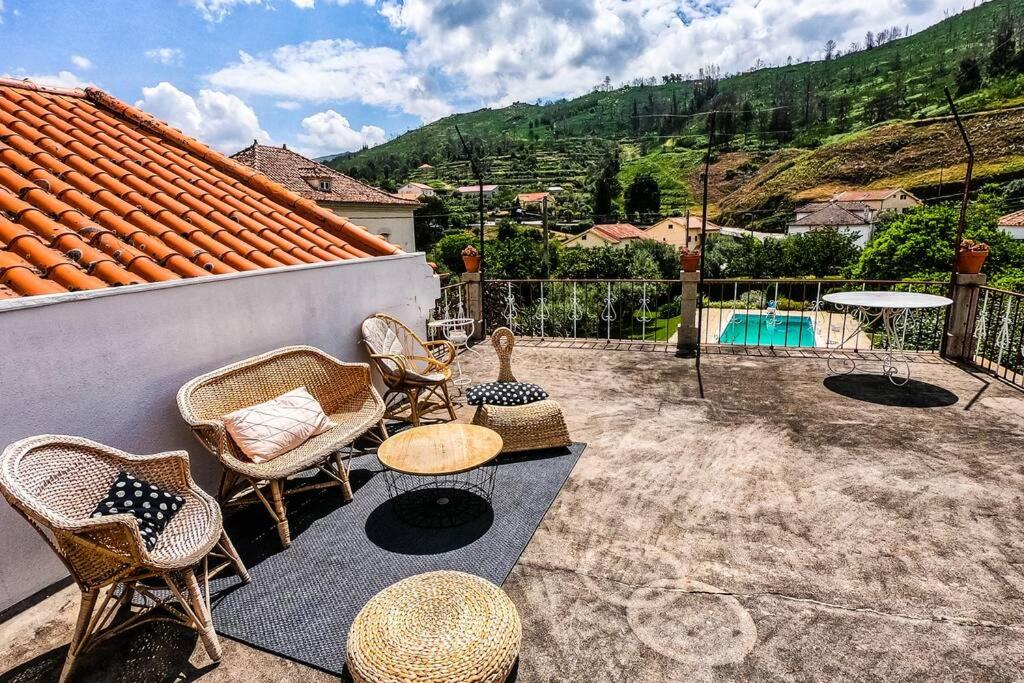 Villa Oliveira - Housity