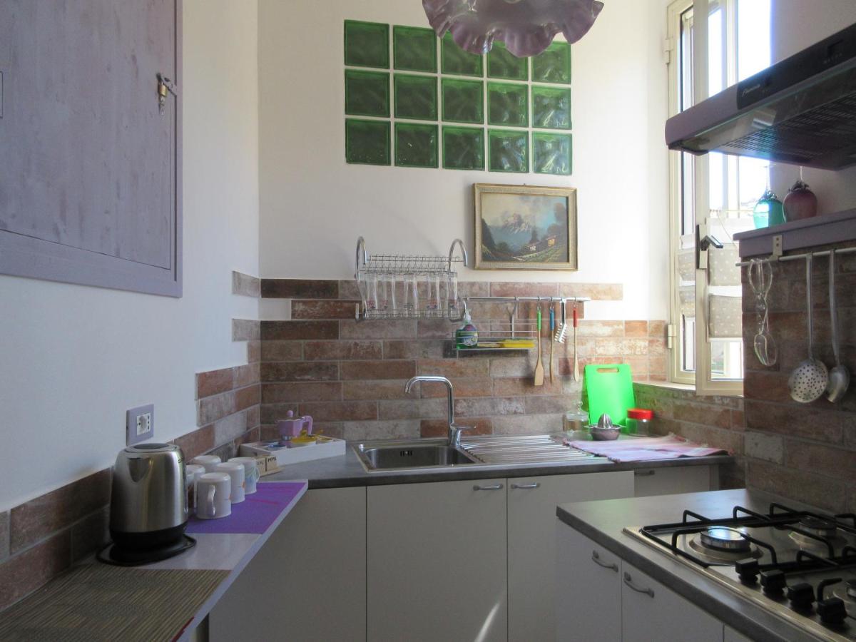 Radici Etrusche Sutri - Housity