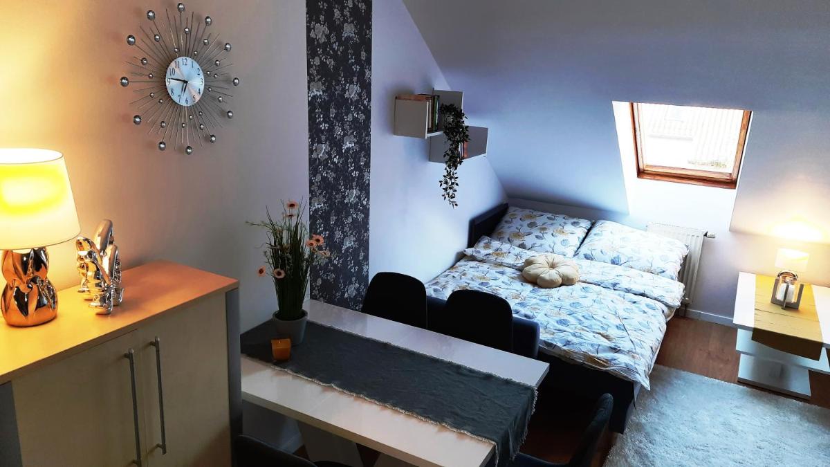 MIESZKANIE w Centrum PRZY PROMENADZIE i JEZIORZE Stare Miasto!!! Parking ! - Housity