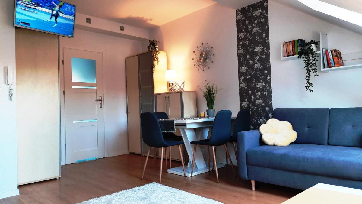 MIESZKANIE w Centrum PRZY PROMENADZIE i JEZIORZE Stare Miasto!!! Parking ! - Housity