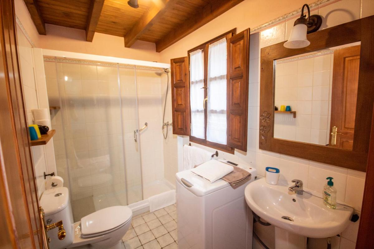 Casa Les Pedroses - Housity