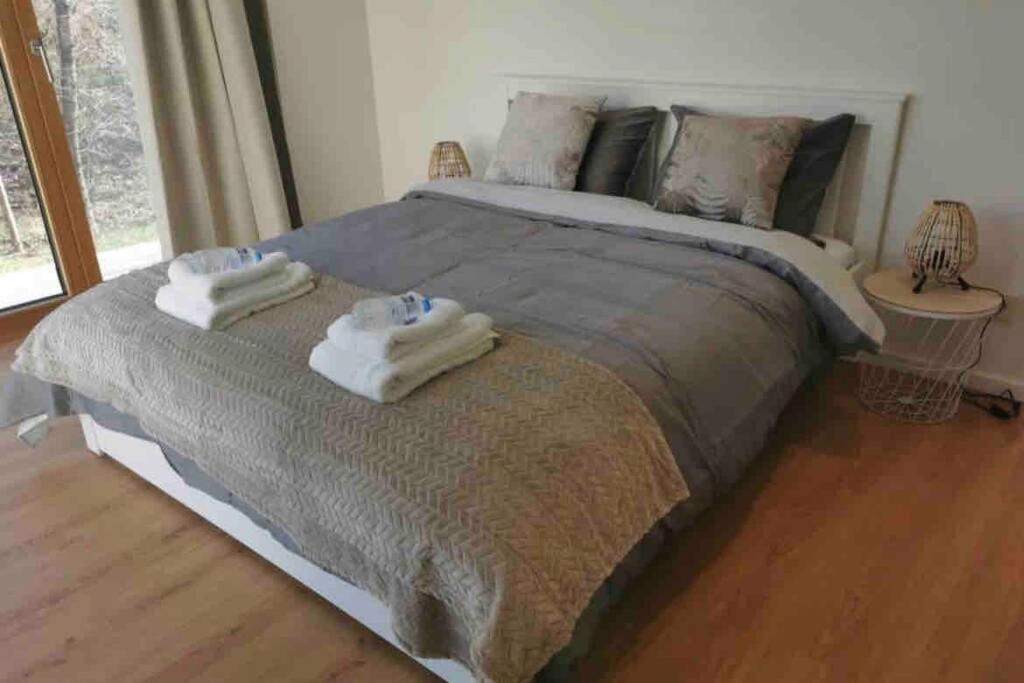 Modern Large & Luxury Flat, Terrace & Free Parking in Luxembourg City - Housity