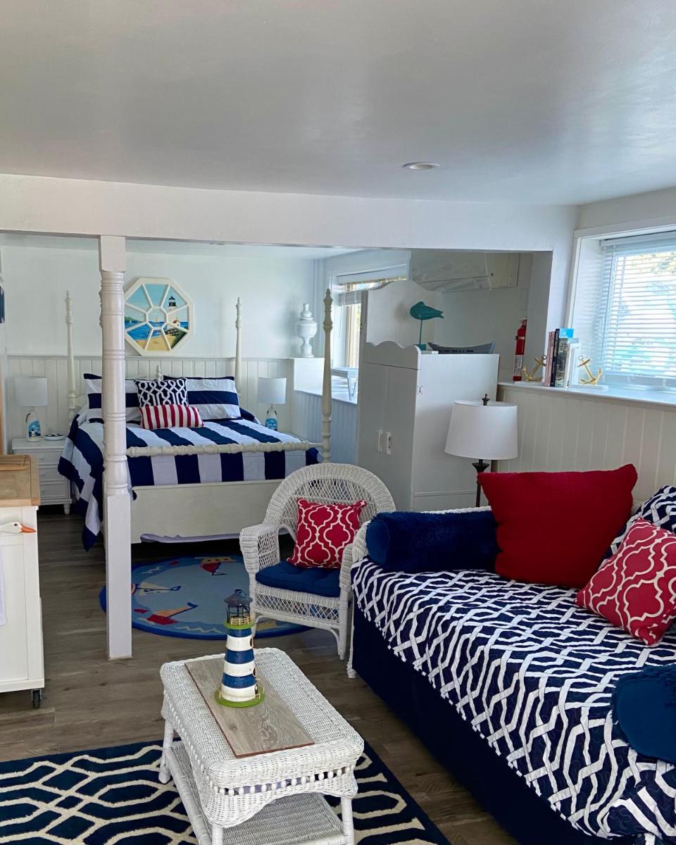 Clear Pond Suite - Housity