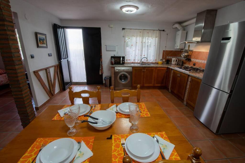 Suitetrails - Casa Cuesta del Álamo. Vistas frente Puente Lata