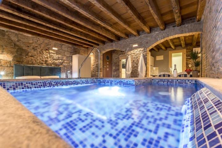 ROYAL SPA-LATUM APARTMENT - Housity