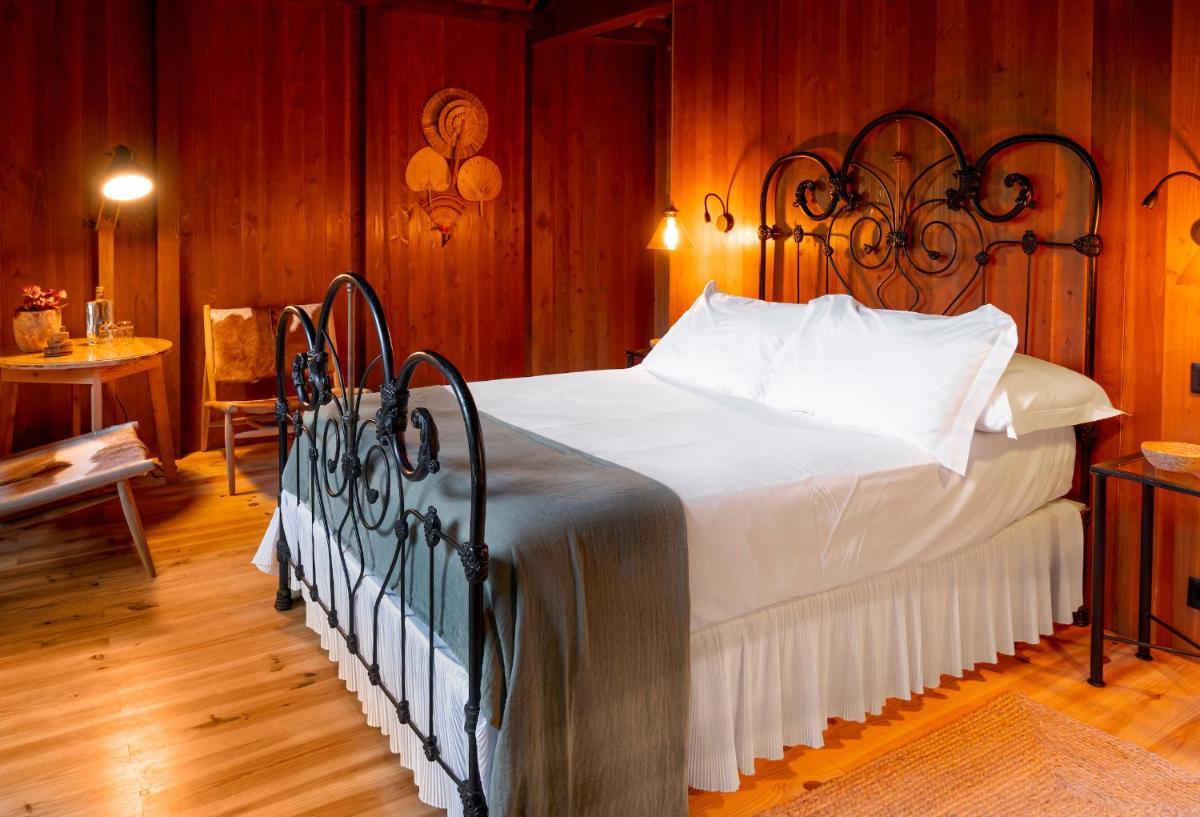 Uma cama ou camas num quarto em Senhora da Rosa, Tradition & Nature Hotel