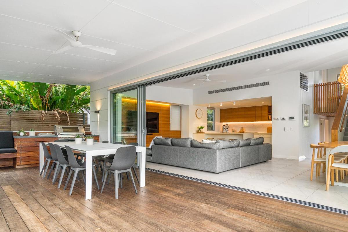 Kaylani Beach House 1 - Housity