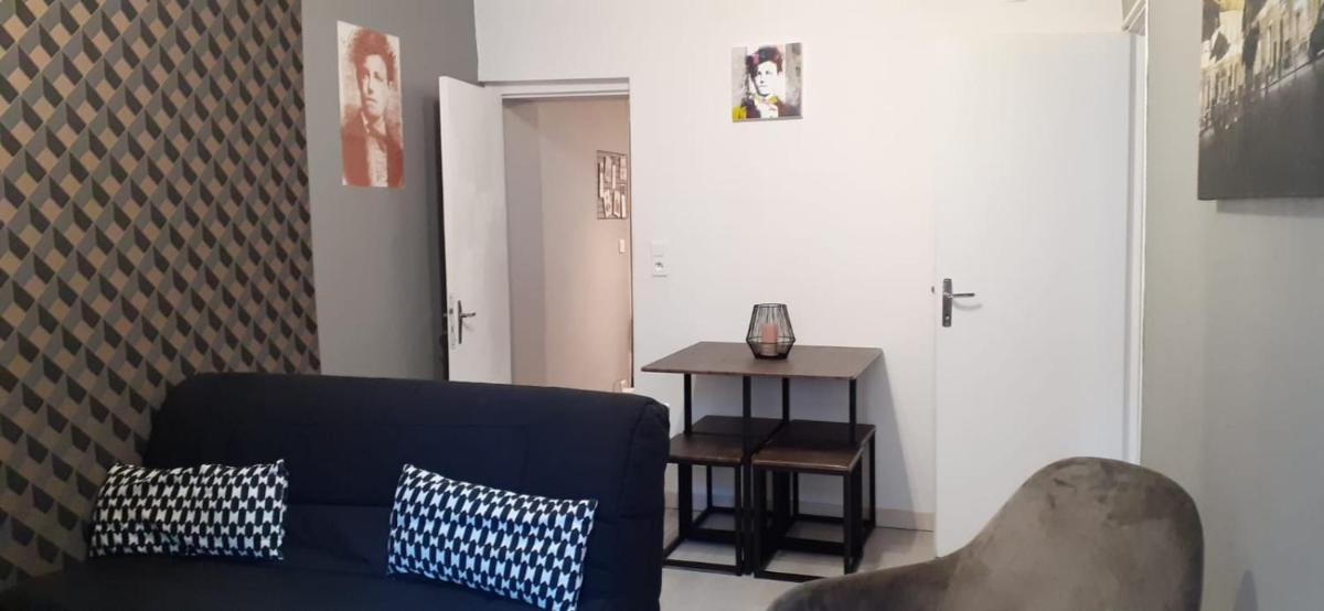 Appartement atypique proche theatre place ducale - Housity
