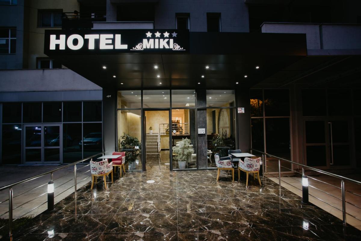 Hotel Miki - Housity