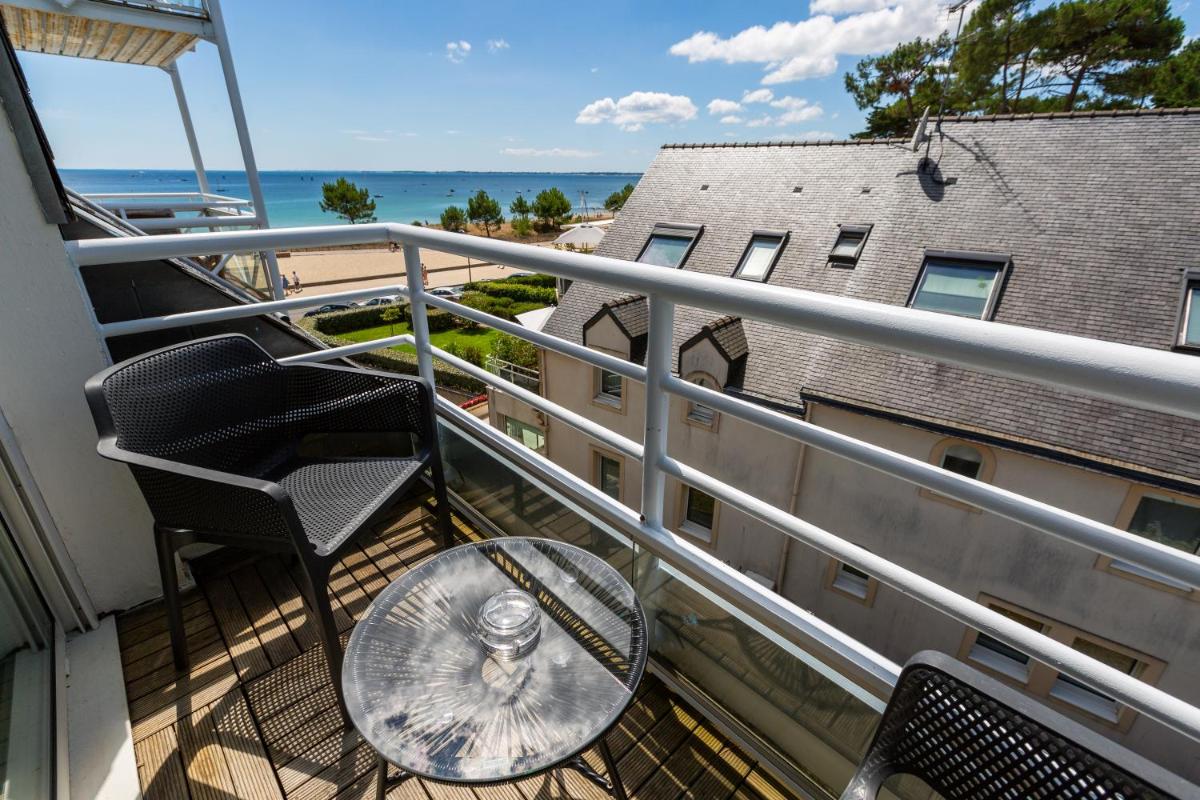 Balcon ou terrasse dans l'établissement Le Diana Hôtel & Spa