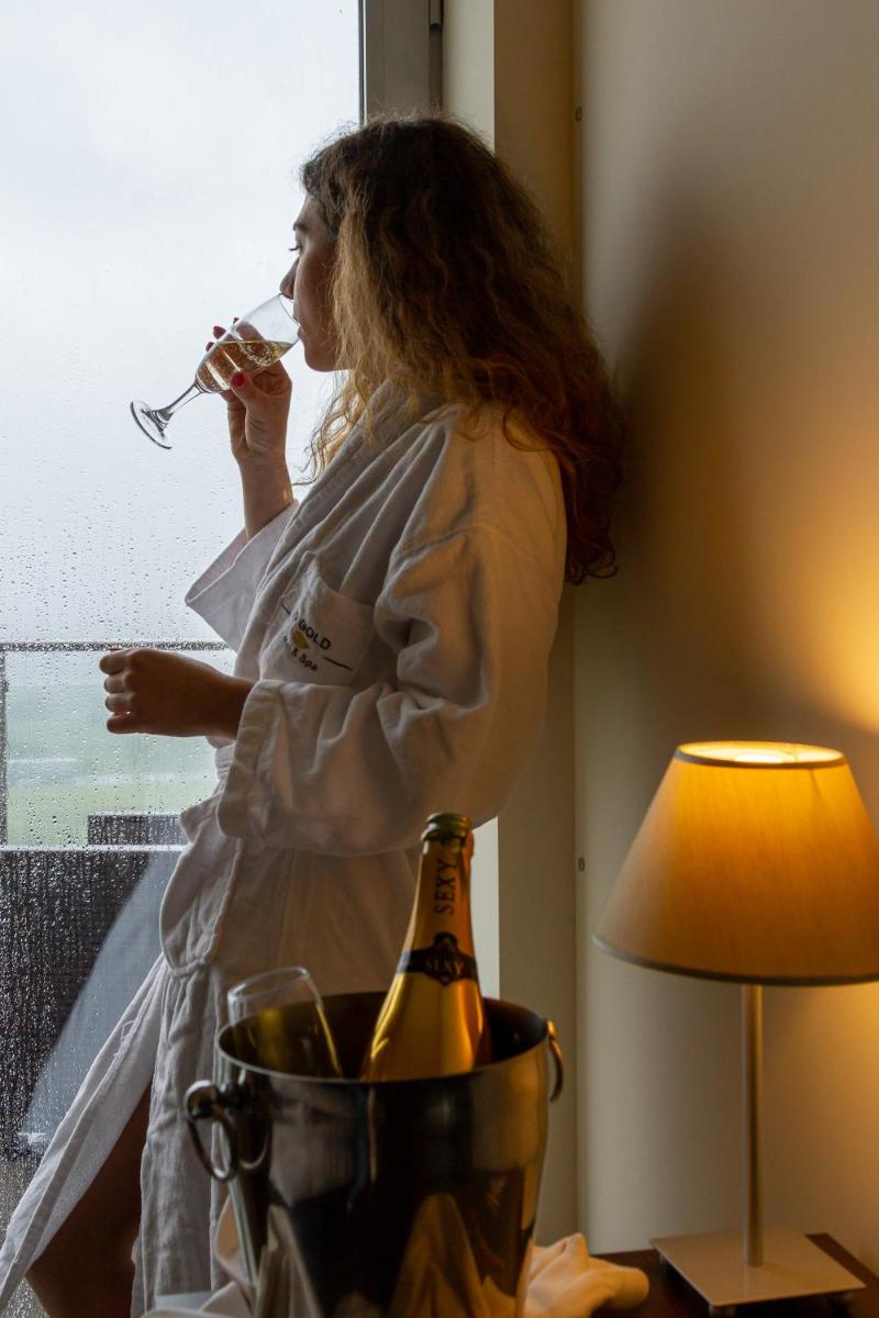 Os clientes hospedados em In Gold Hotel & Spa