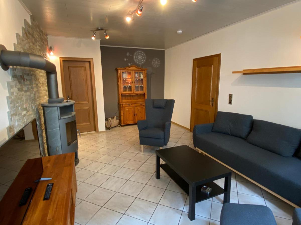 Winzerhaus im Oberdorf - FeWo u Zimmer - auch kombinierbar - Housity