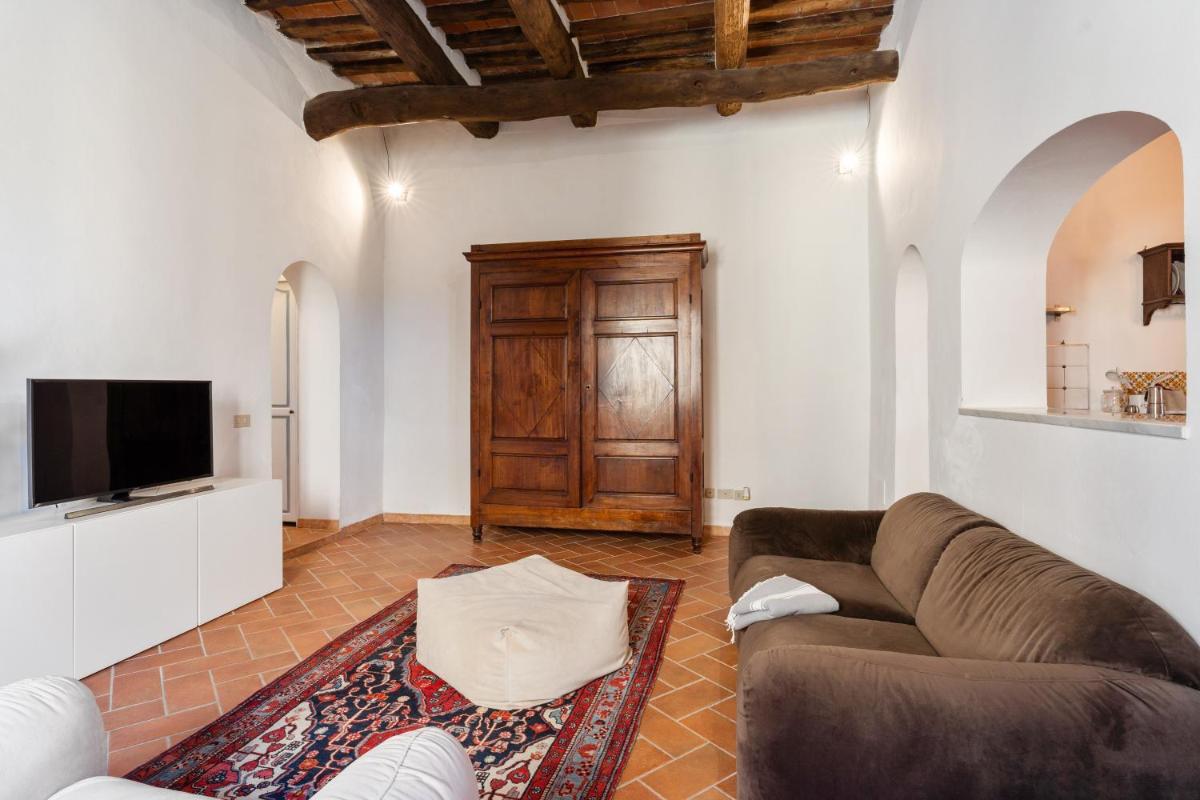 GuestHost - Medieval Charm - Vicopisano Cozy Apartment - Housity