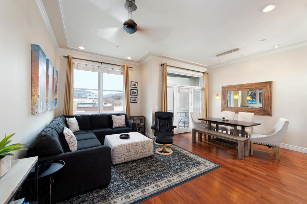Mears House Unit 3F - Housity