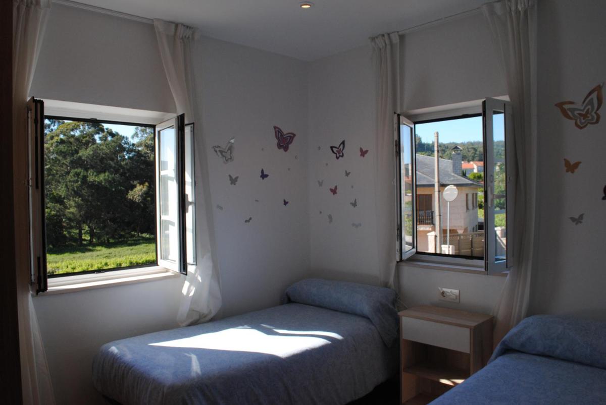 Casa Socorrito en playa de Lourido - Housity