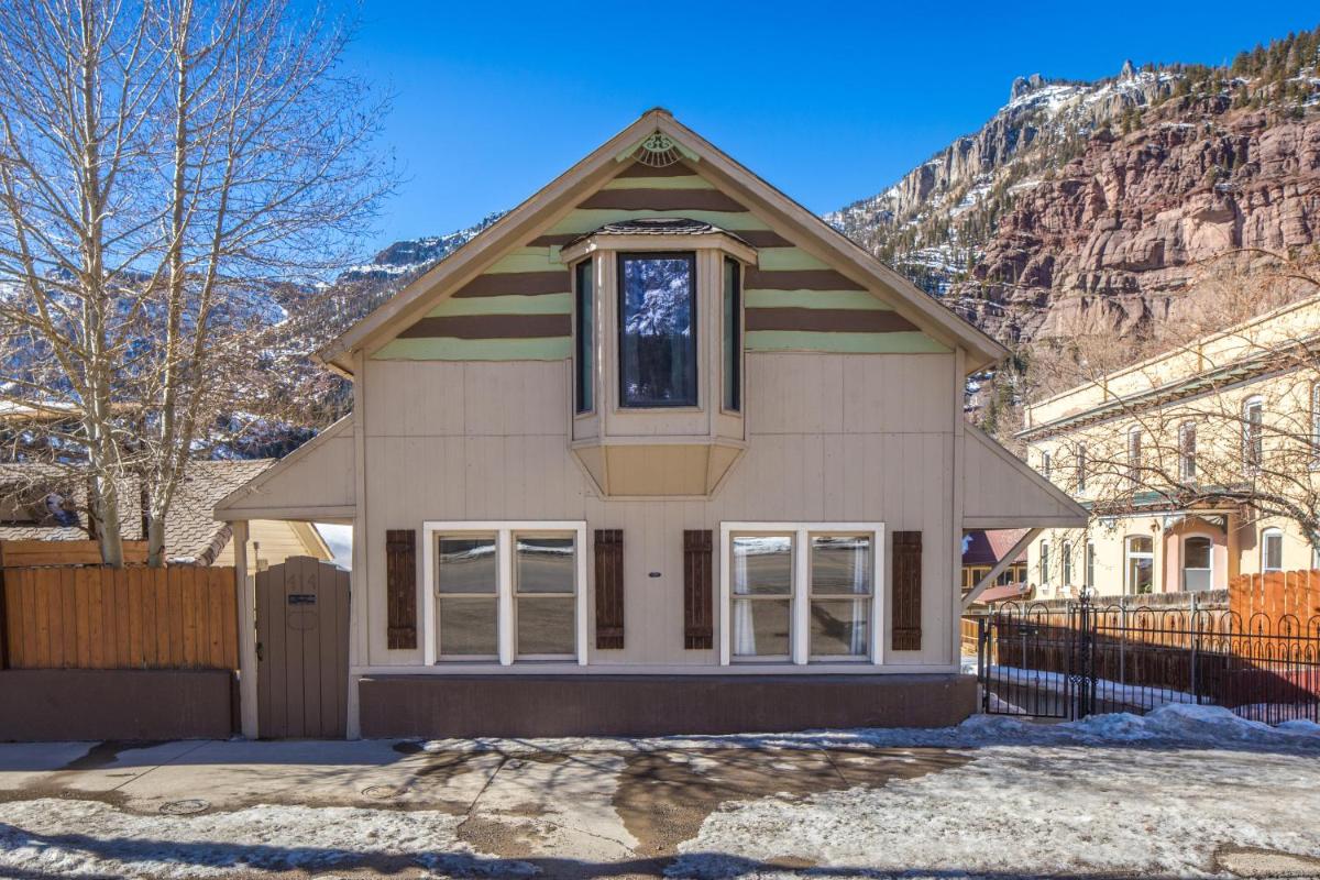 The Cottage House - Housity