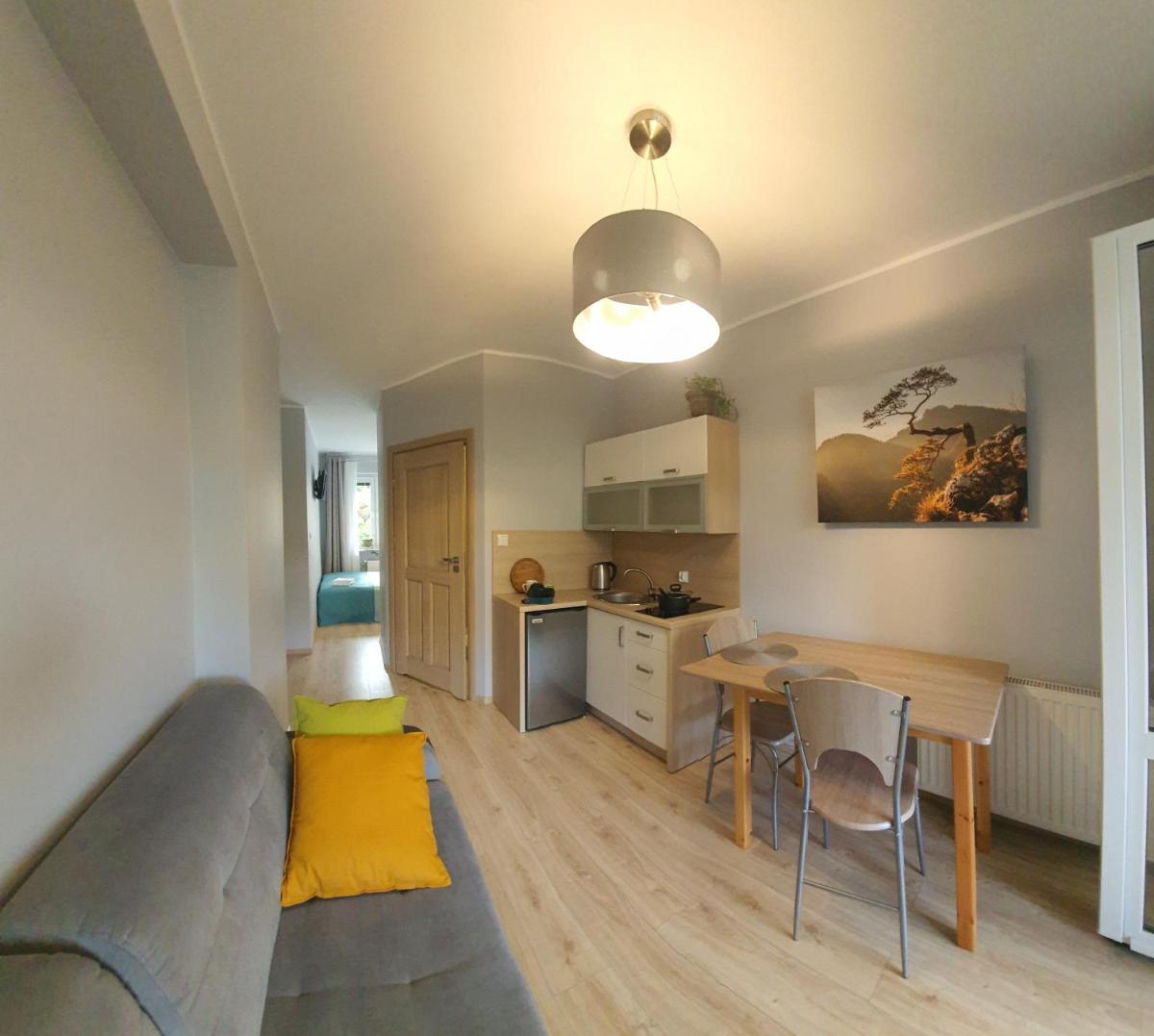 APARTAMENTY TU 27 - Housity