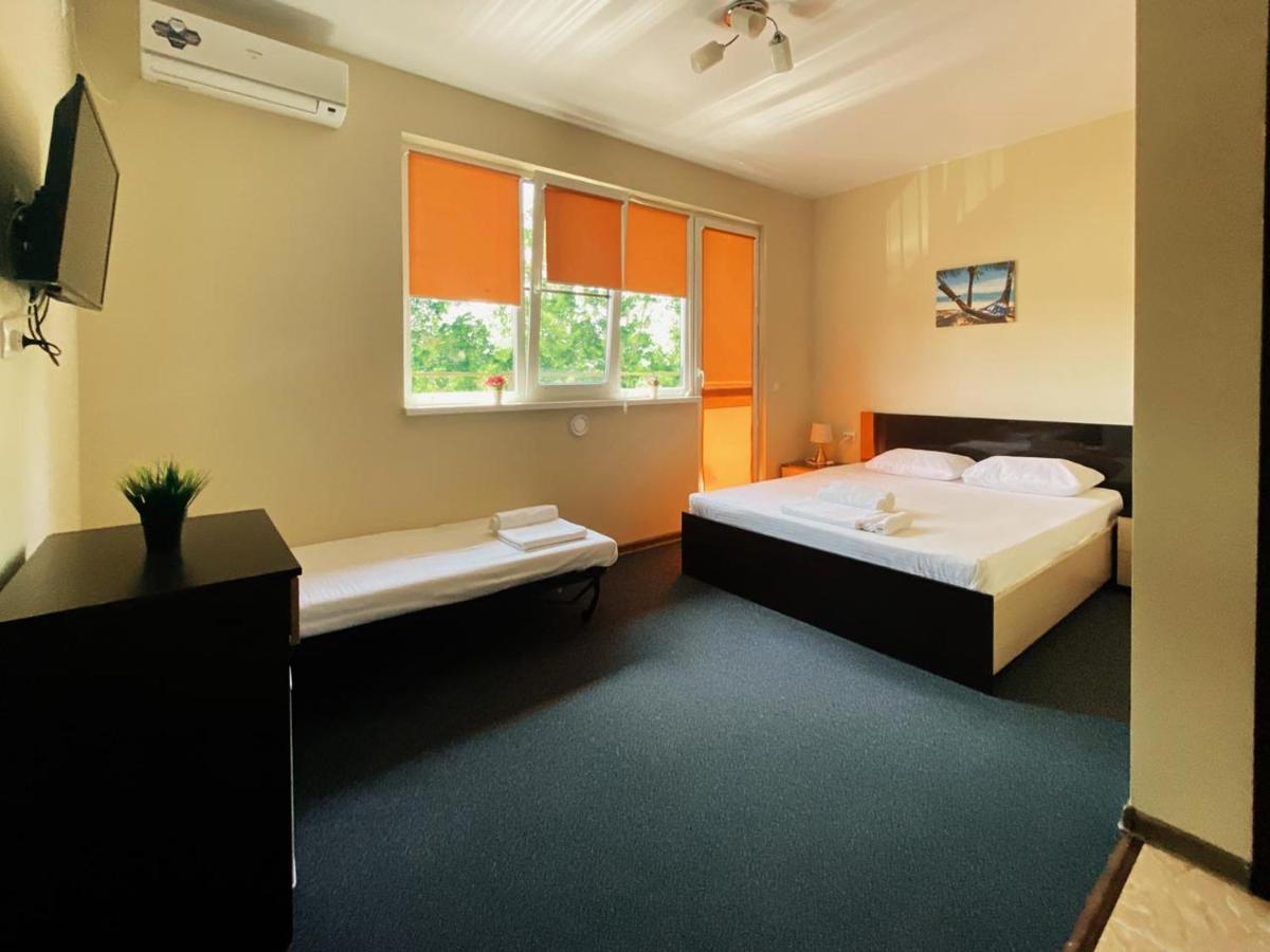 Kolibri Guest House - Housity