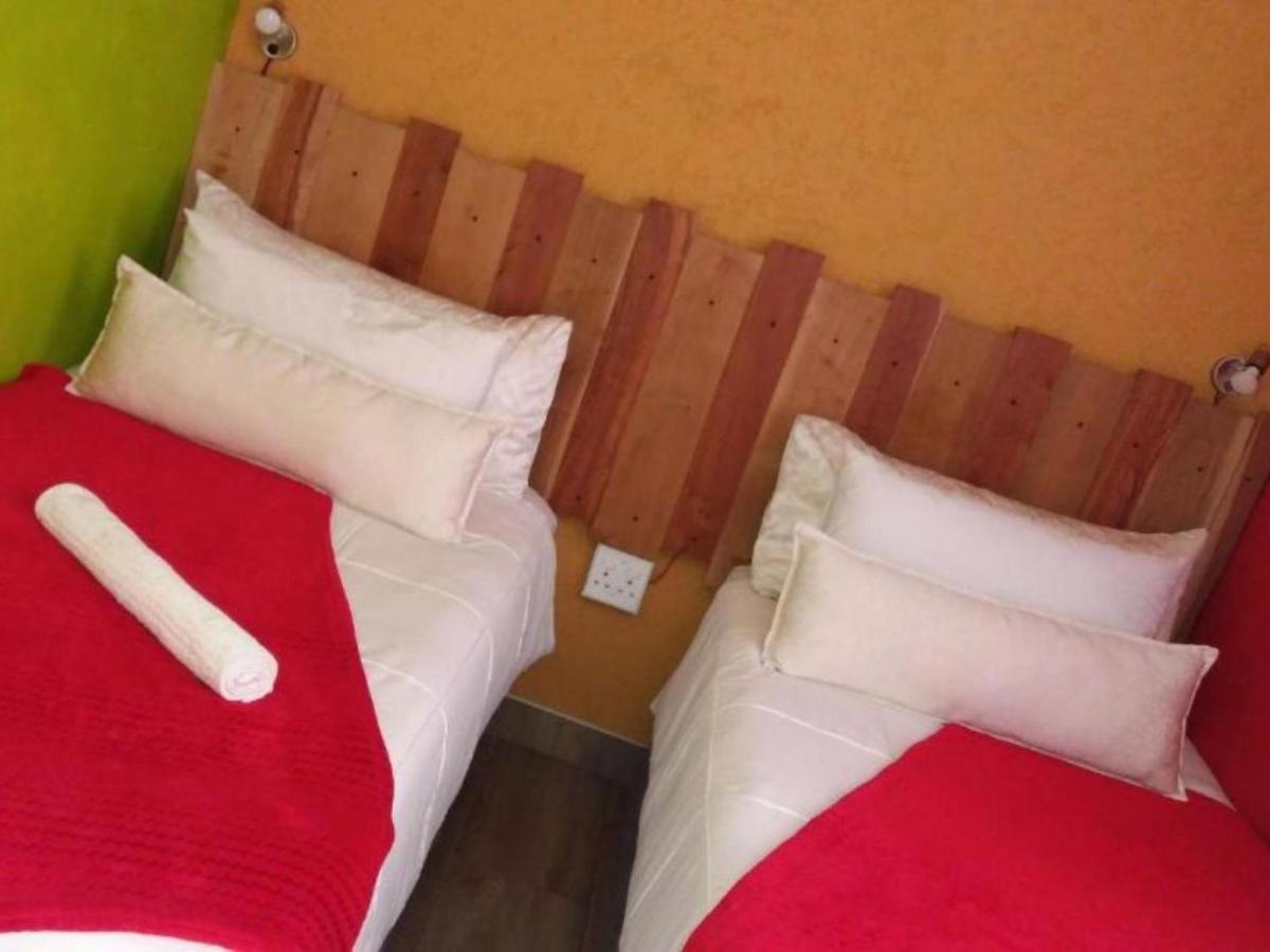 MOHALALITOE B and B - Housity