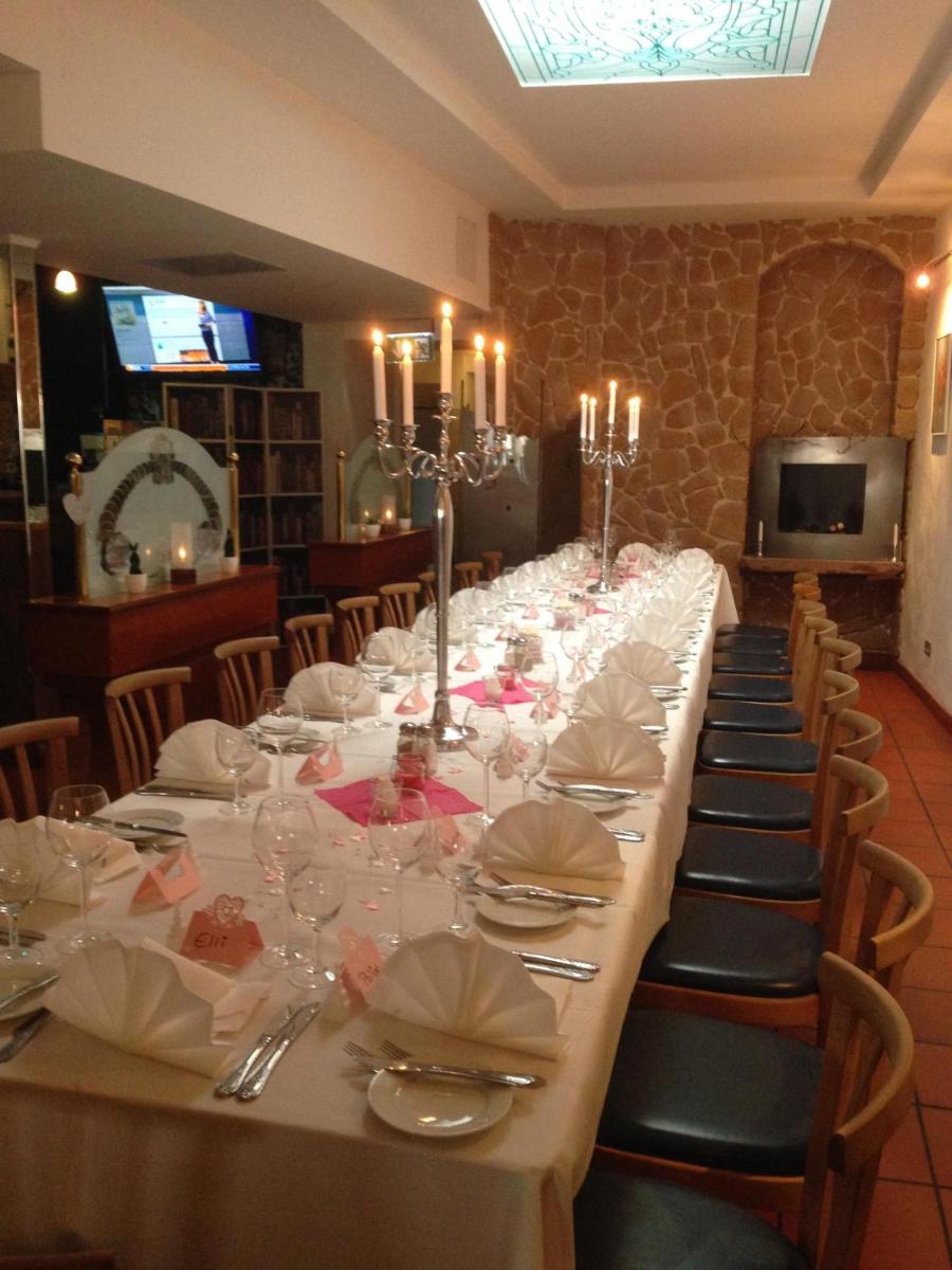 Marktplatzhotel - Restaurant Tafelspitz - Housity
