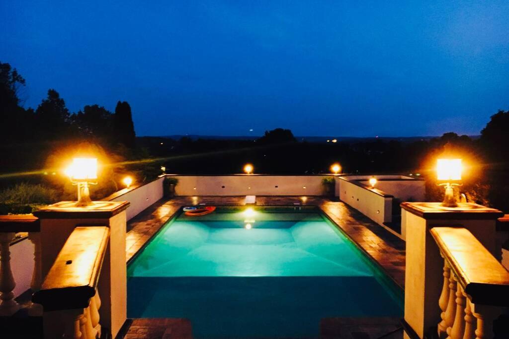 The Villa @ The View Lane Estate Buena Vista - Housity