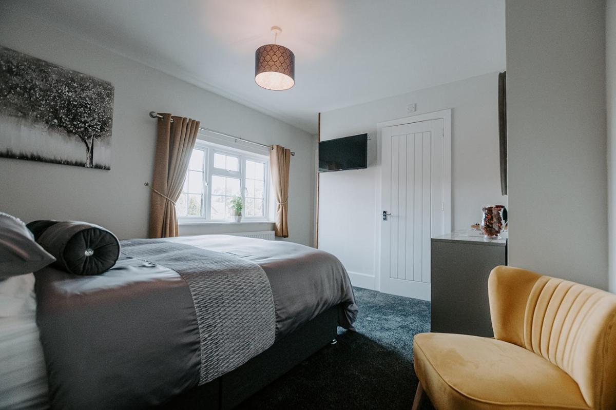 The Royal Oak - Housity
