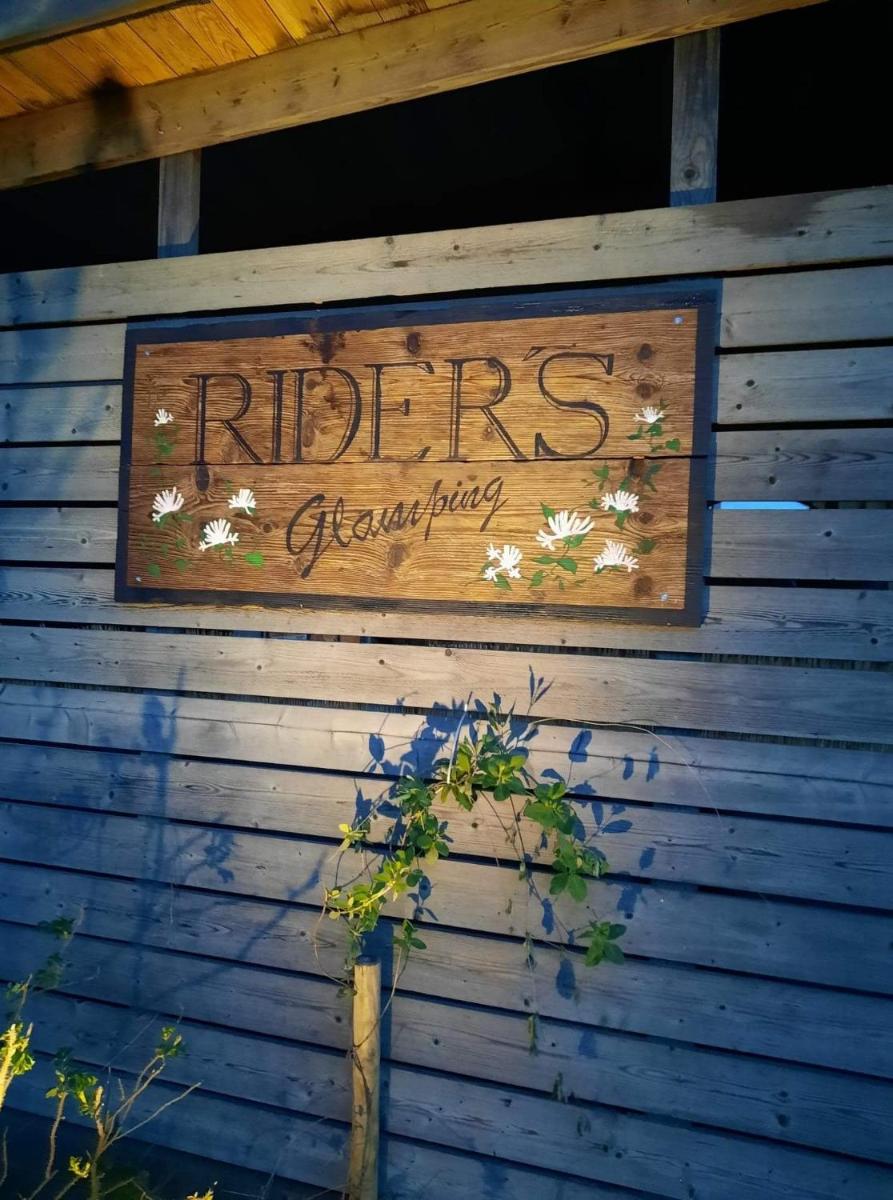Rider's Glamping - Housity