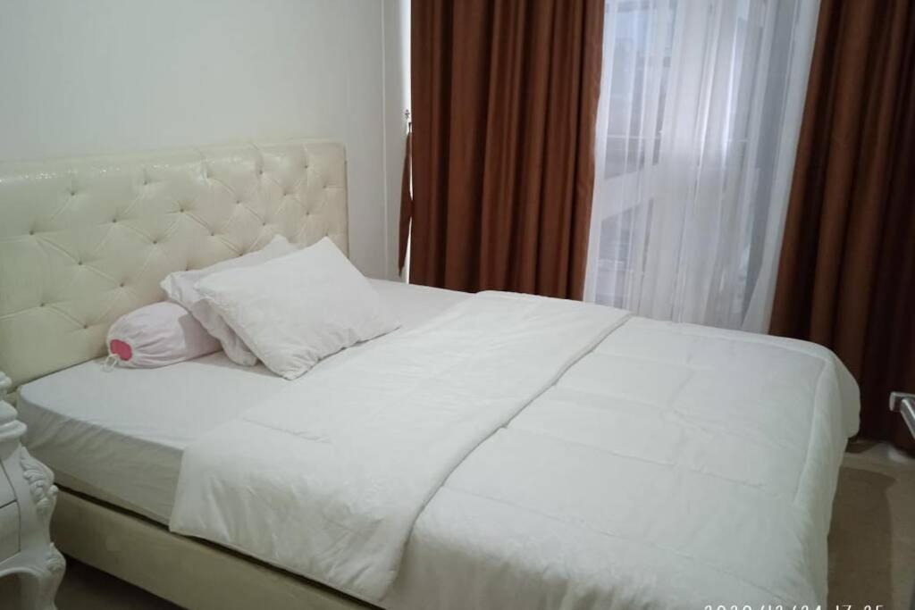 Luxury and Comfort 2 BR Apartment Lavenue Pancoran by Sang Living - Housity