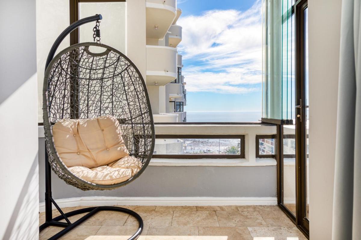 Backup Powered Atlantic Sea-View Penthouse - Housity
